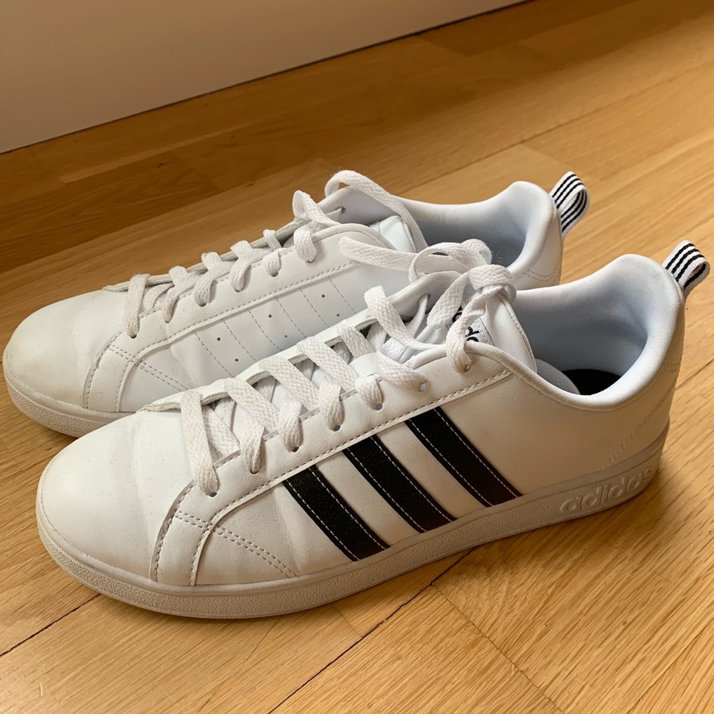Adidas black stripe white sneaker classic 9.5 9 1/2 42 shoes